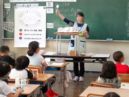  教育実習生保健指導の画像