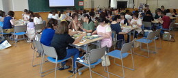 給食試食の画像