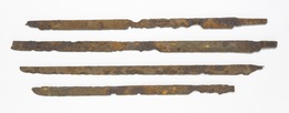 サビにおおわれた大刀の刀身の画像