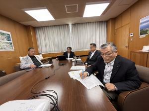 会議模様1