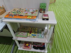 のびのびスペースにあるパズルやカードゲーム、ボードゲームなど