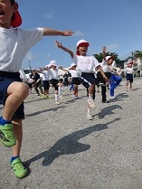 玉入れダンスの様子