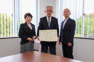 5月1日 市政功労・善行で市長表彰