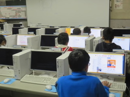 PCで調査の画像