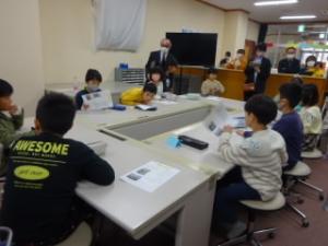 公開2