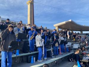 (4)スタンドでの演奏